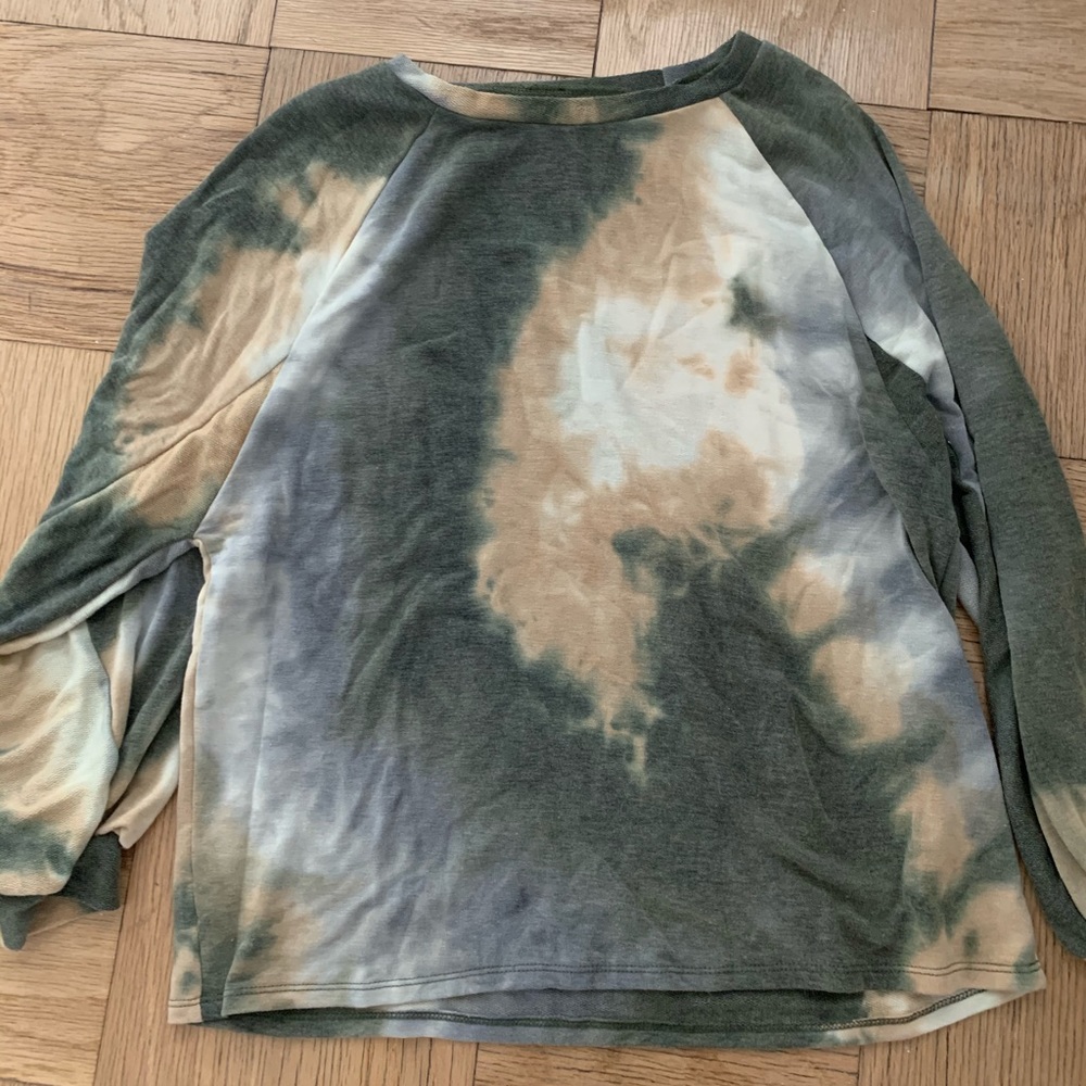 Mickeys Girl olive tie dye shirt
